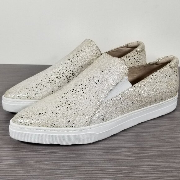 Pelle Moda Pointed Toe Slip-on Sneakers, Ivory Crackled Leather, Womens Size 7.5 - Picture 3 of 13
